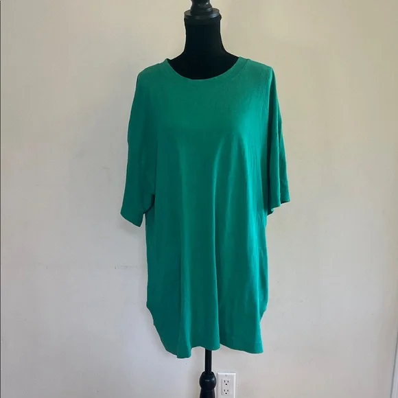 FP Beach Emerald Green Short Sleeve Women's Tee - Picture 1 of 5